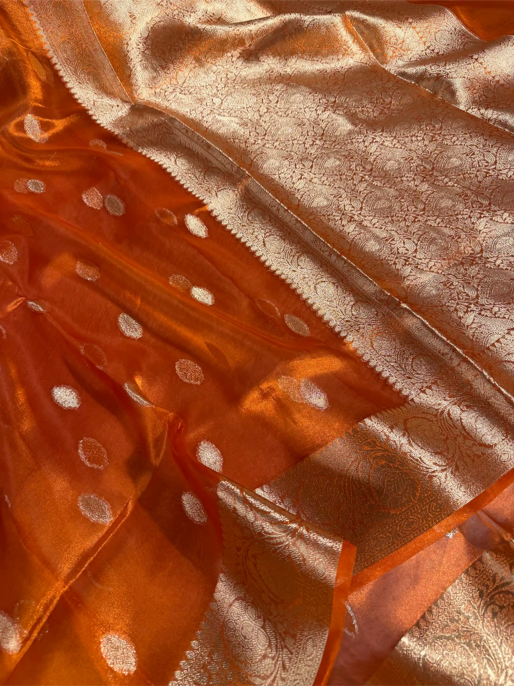 Metallic Orange 100% Pure Tissue Silk Traditional Buti Weave Banarasi Saree
