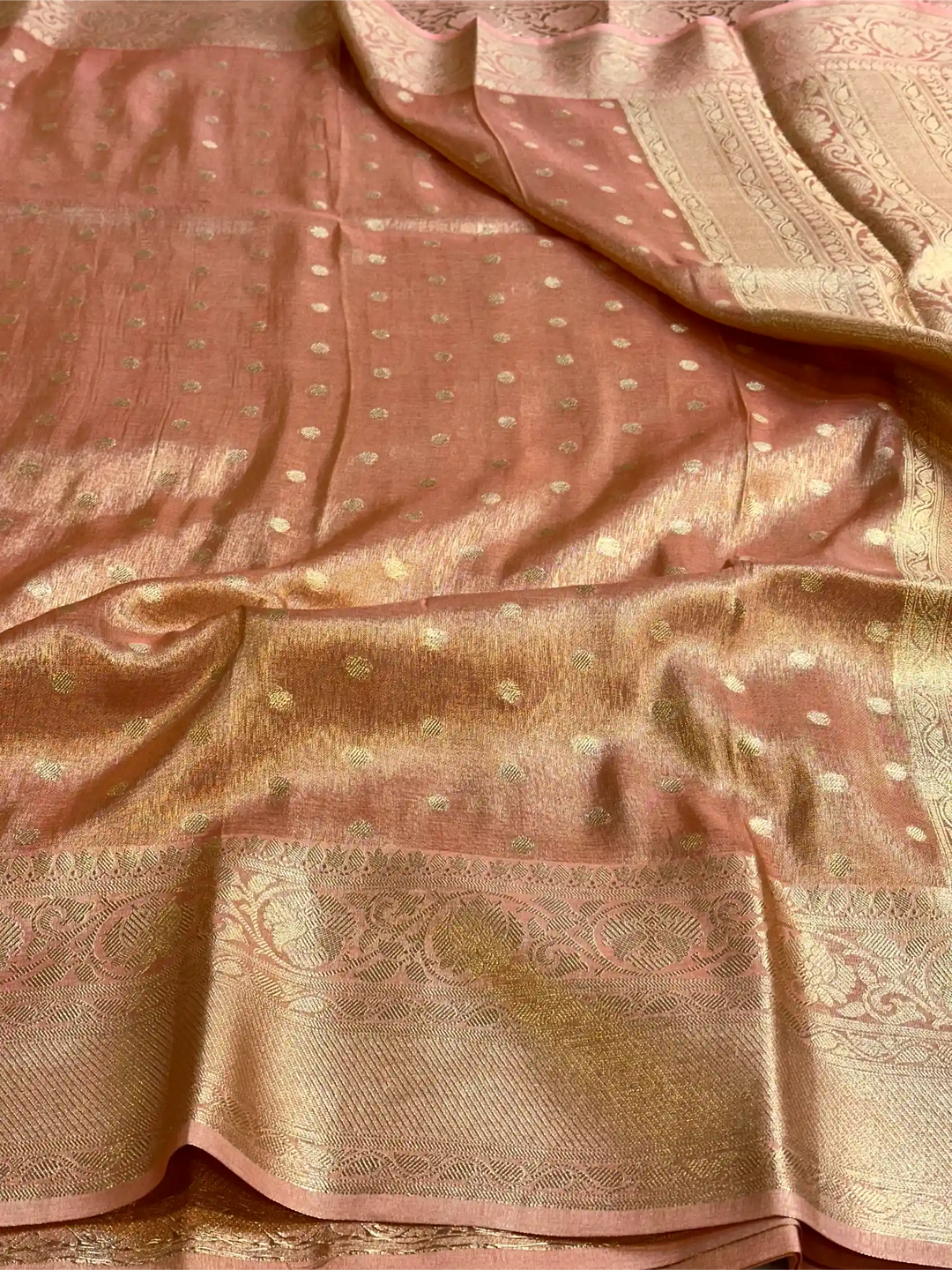 Metallic Peach Breathable Soft Tissue Silk Banarasi Saree