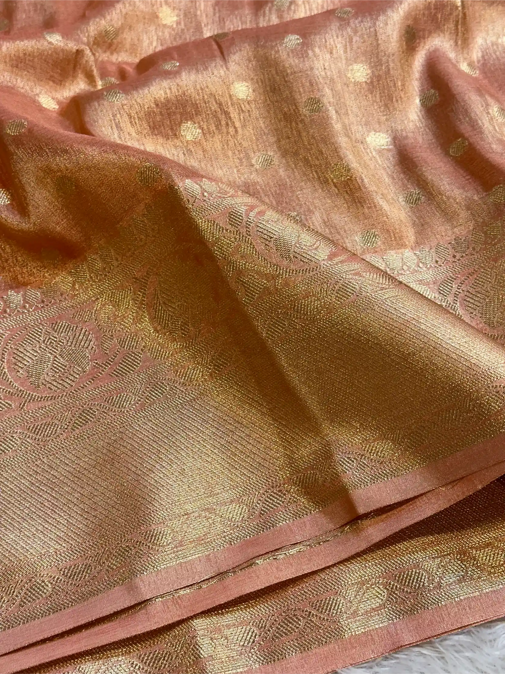 Metallic Peach Breathable Soft Tissue Silk Banarasi Saree