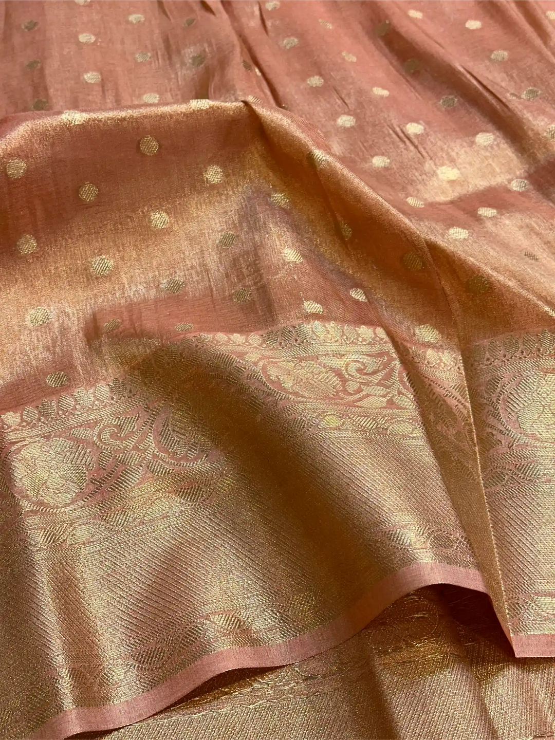 Metallic Peach Breathable Soft Tissue Silk Banarasi Saree