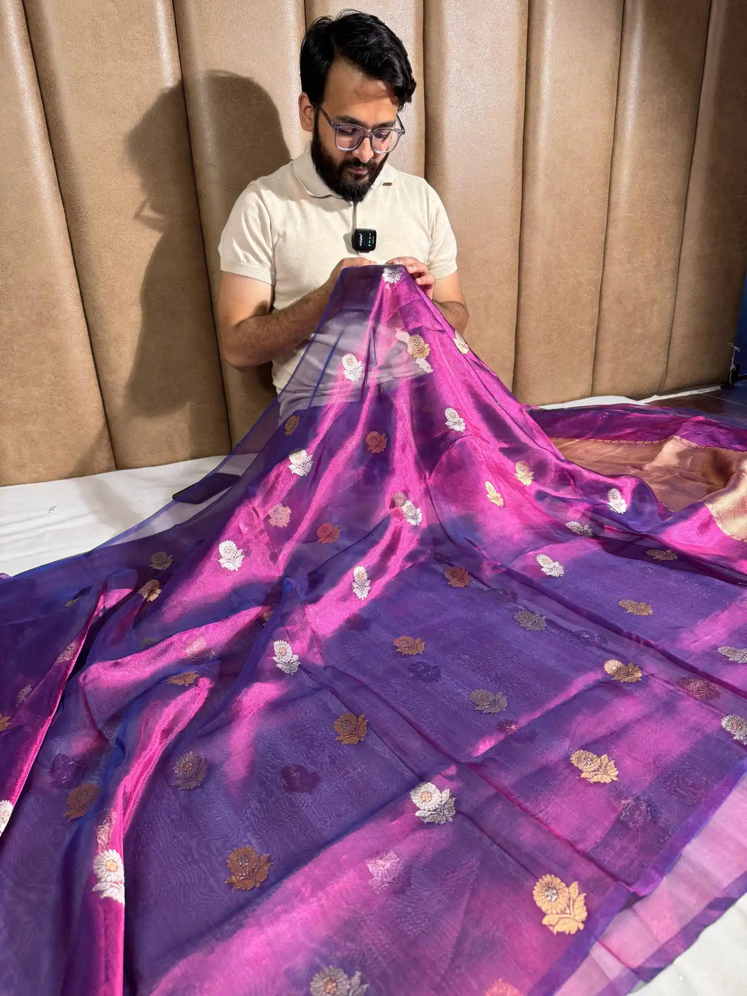 Metallic Purple 100% Pure tissue silk handweaved saree with rich pallu and blouse