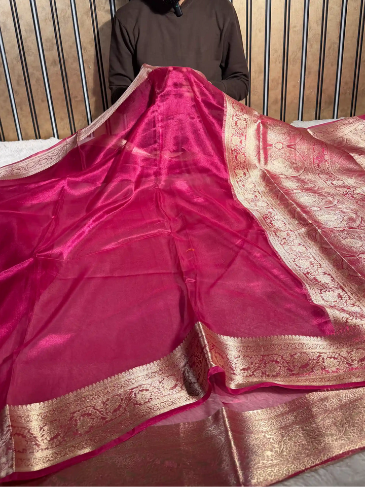 Metallic Rani Pink 100% Pure Tissue Silk Traditional Jacquard Weave Banarasi Saree