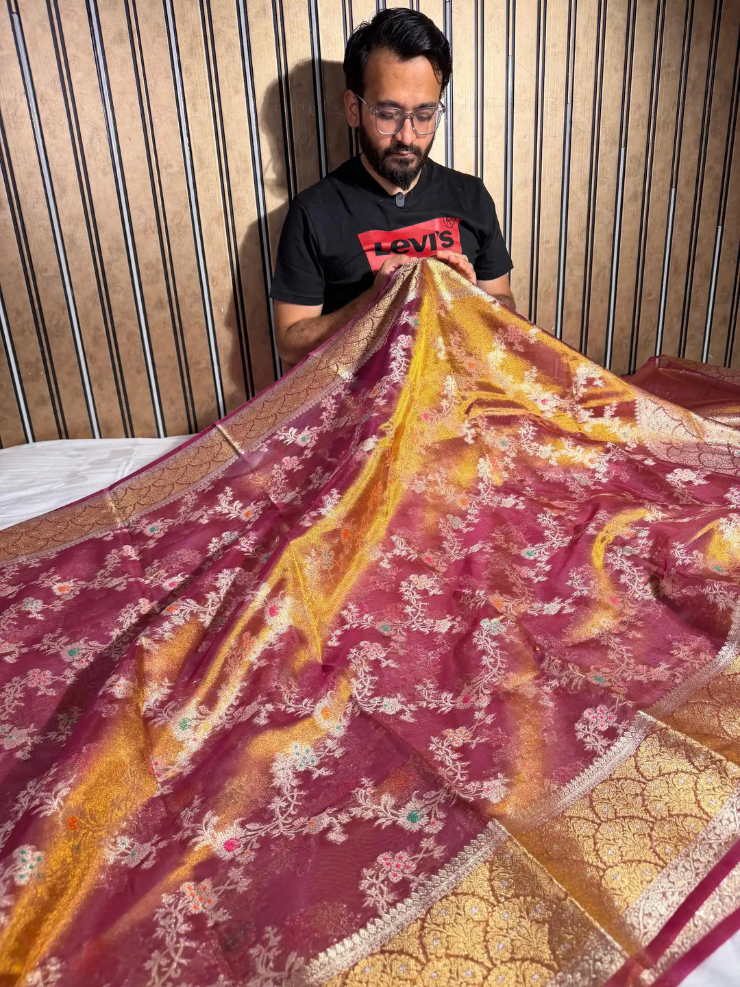 Metallic Tissue Silk Heritage Intricate Meena Weave Banarasi Saree