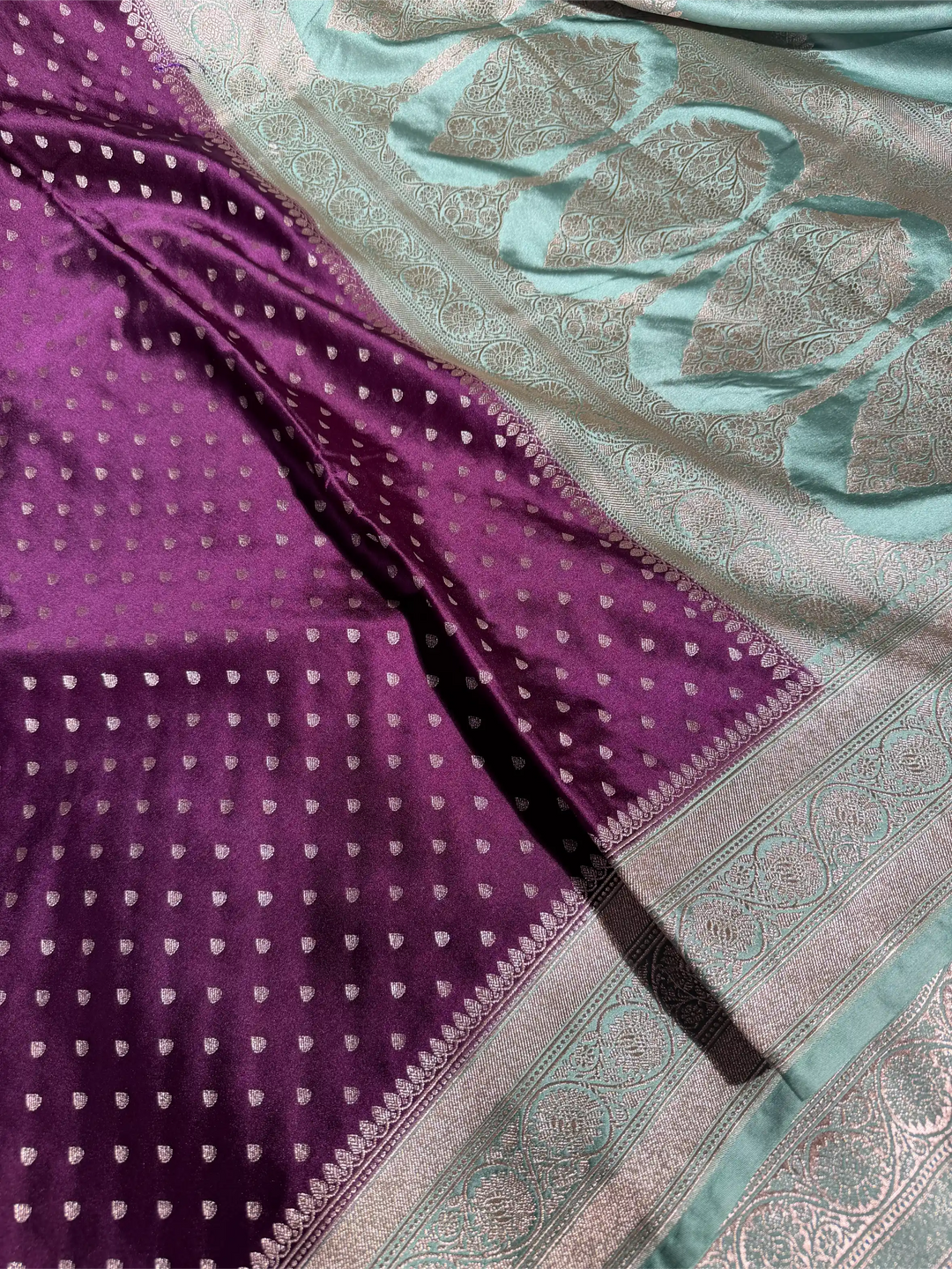 Metallic Violet Mashru Katan Zari Buti Weave Silk Banarasi Saree