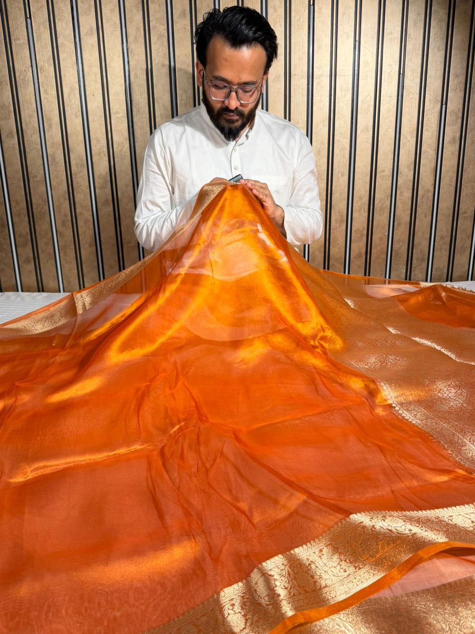 Metallic Orange Pure Tissue Silk Traditional Weave Banarasi Saree