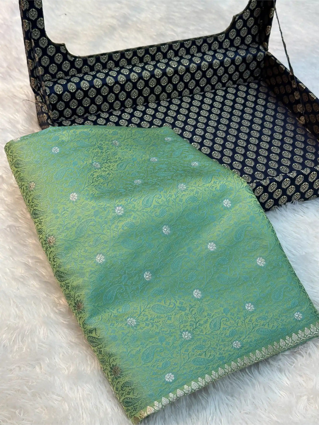 Mint Green Intricate Mashru Katan Silk Tanchoi Banarasi Saree