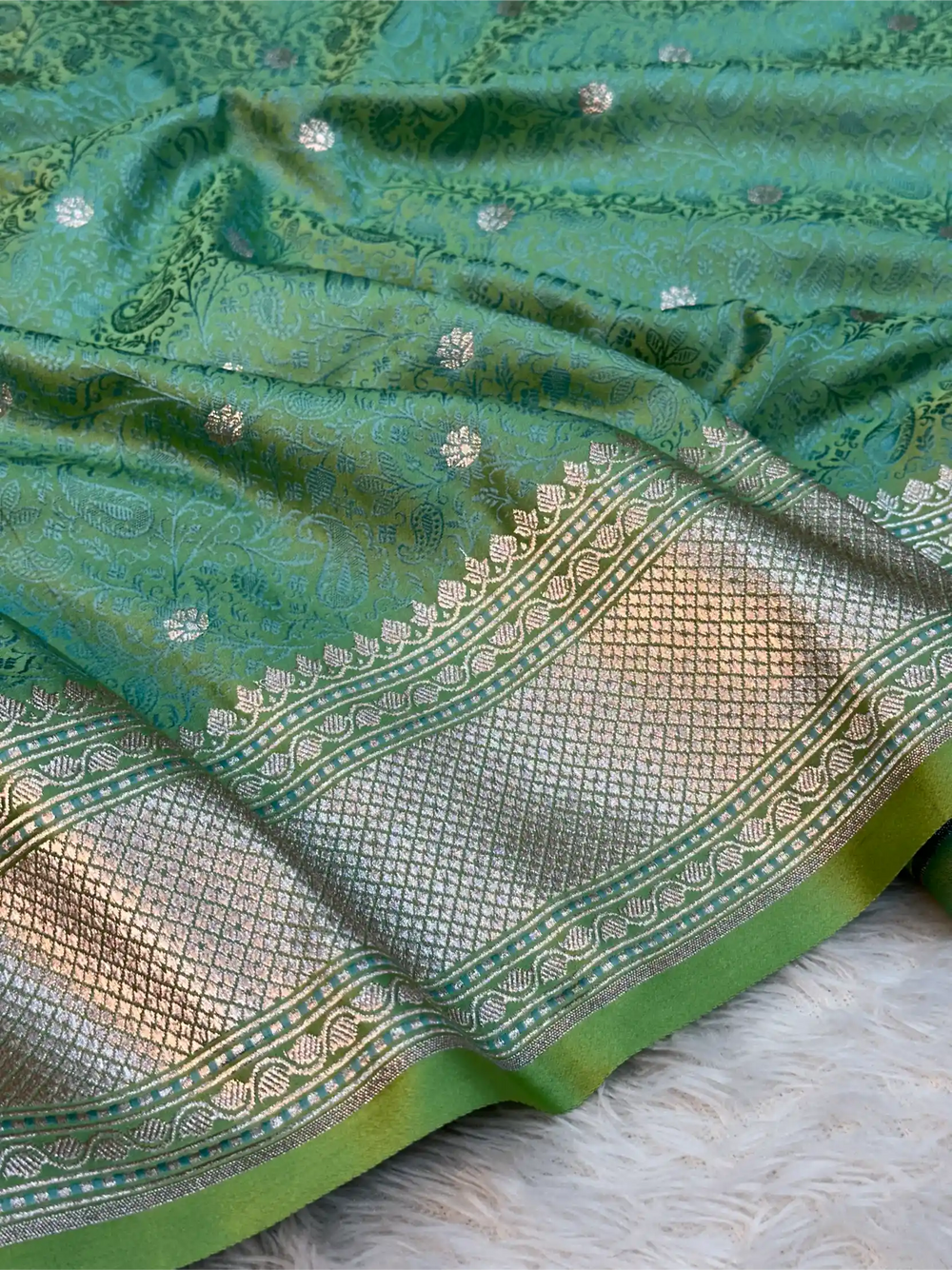 Mint Green Intricate Mashru Katan Silk Tanchoi Banarasi Saree