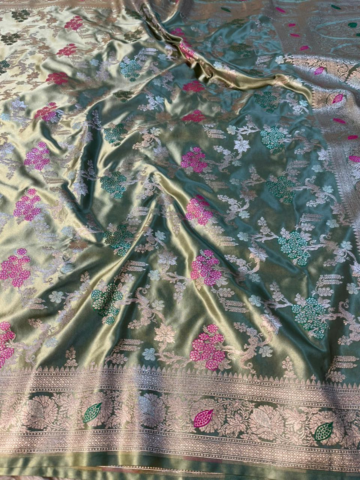 Minted Green Mashru Katan Silk Intricately Weave Meenakari Jaal Banarasi Saree