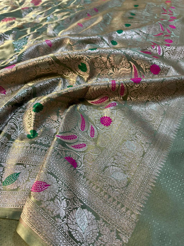 Minted Green Mashru Katan Silk Intricately Weave Meenakari Jaal Banarasi Saree