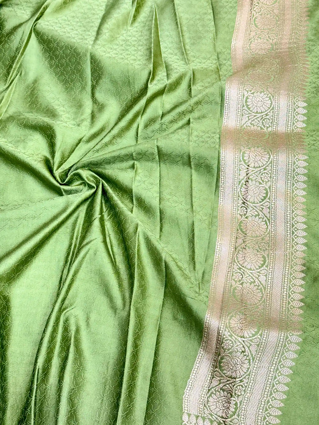 Moss Green Mashru Katan Silk Leheriya Weave Banarasi Saree