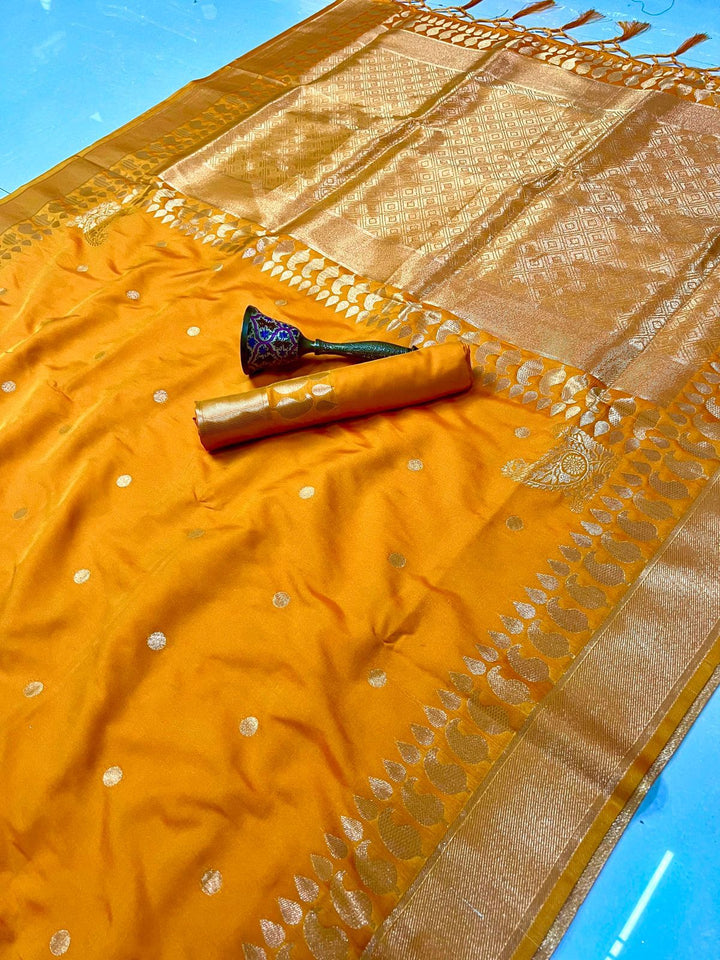 Madhuri Dixit Inspired Premium Katan Silk Saree with Rich Pallu and Blouse