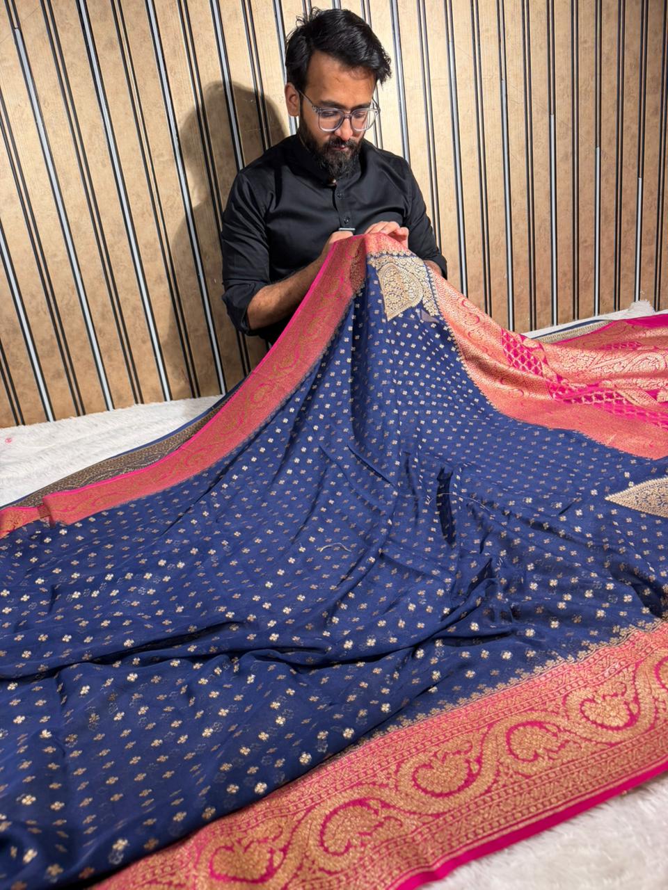 Navy Blue Contrast Pure Crepe Georgette Silk Heritage Antique Zari Weave Banarasi Sare