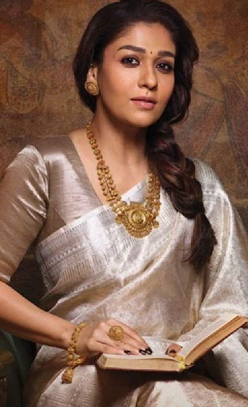 Nayanthara Ma’am Inspired Silver Zari Kanjeevaram Tissue Silk Brocade Weave Saree