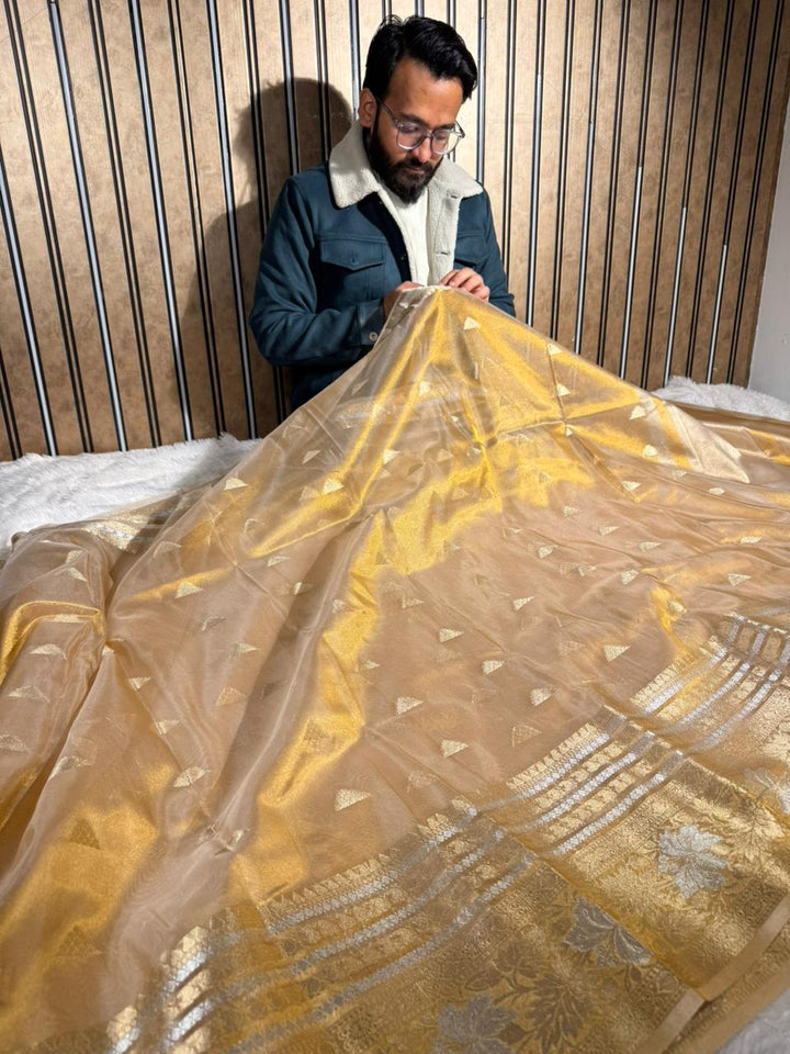 Never Seen Before Copper Tissue Silk Traditional Weave Banarasi Saree