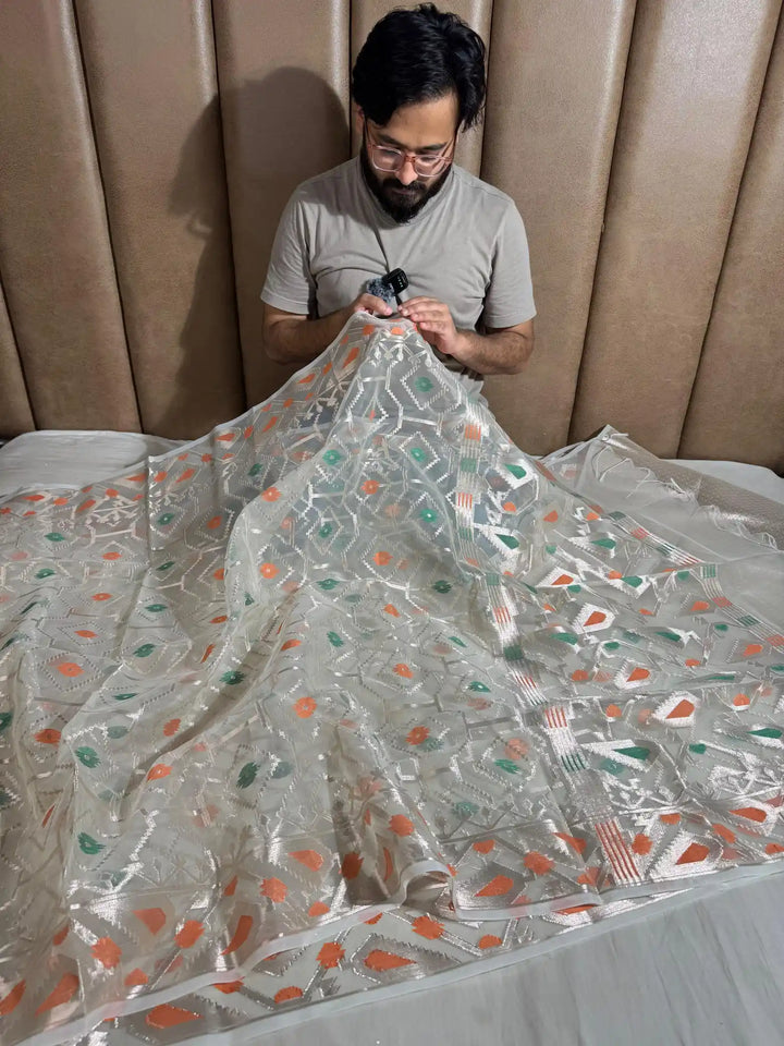 Off-White Jamdani Organza Silk Saree with Exclusively Rich Pallu and Blouse