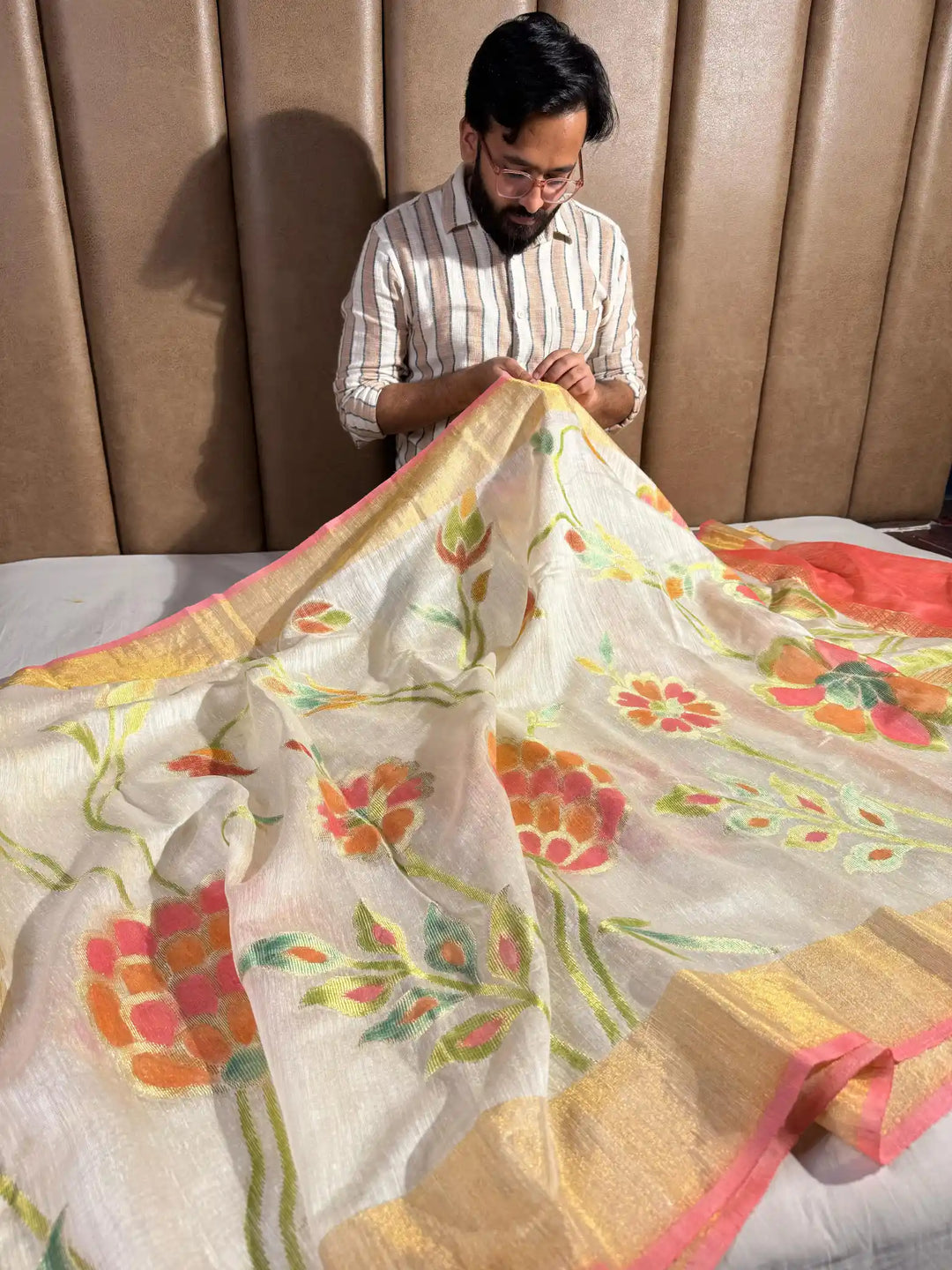 Off-White Pure Matka Silk Rangkat Banarasi Saree
