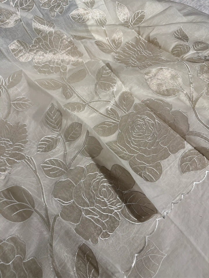 Off White Pure Mul Chanderi Appliqué Work Banarasi Saree