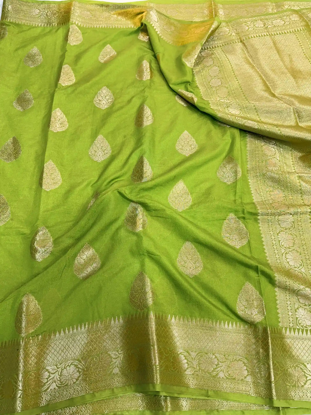 Parrot Green Chiniya Silk Zari Buta Banarasi Saree