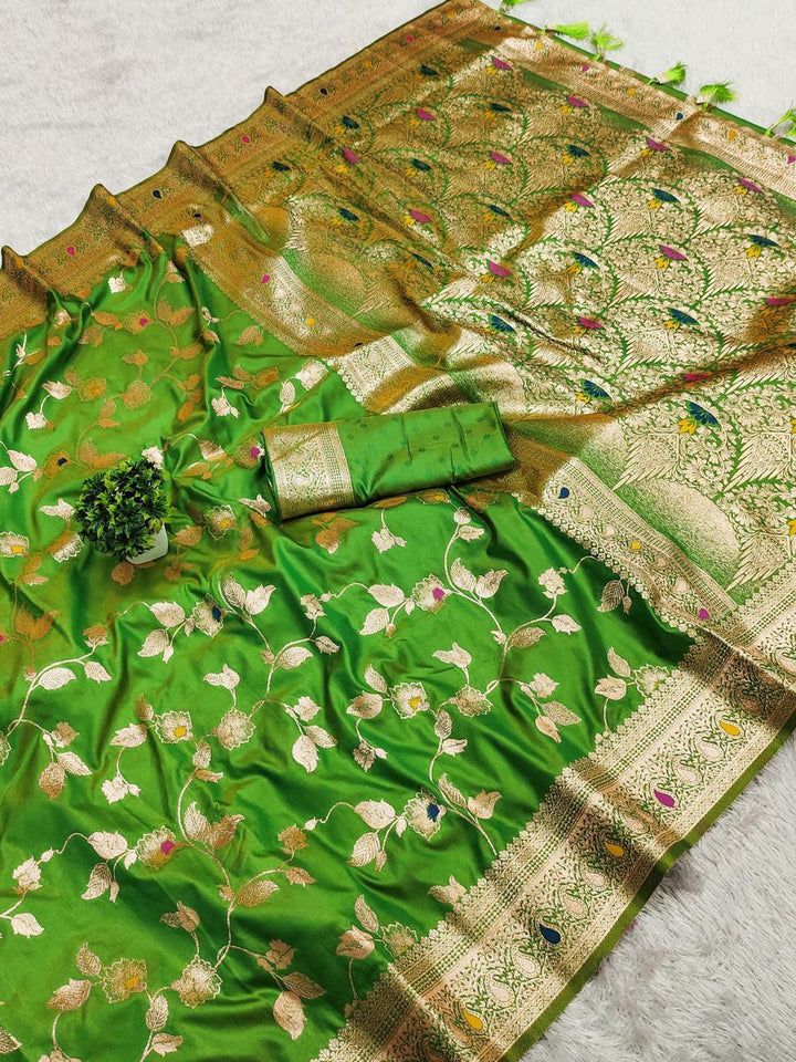 Premium Banarasi Katan Silk Saree with Rich Pallu and Blouse