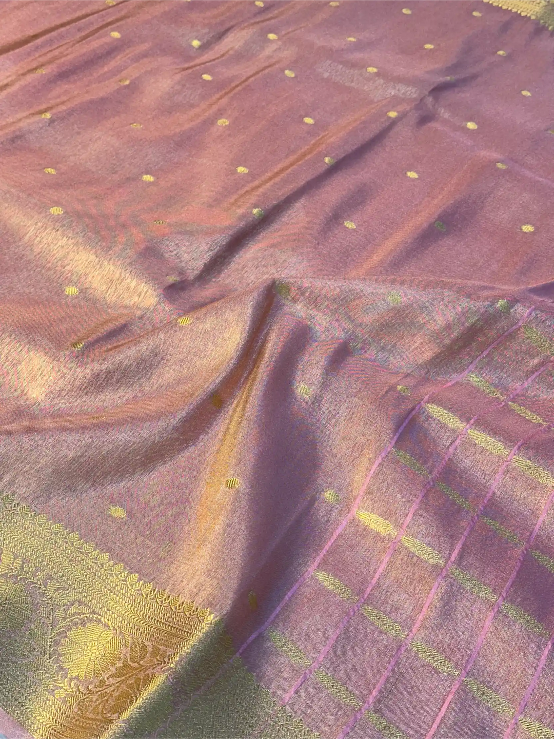 Peach Soft Breathable Tissue Silk Banarasi Saree