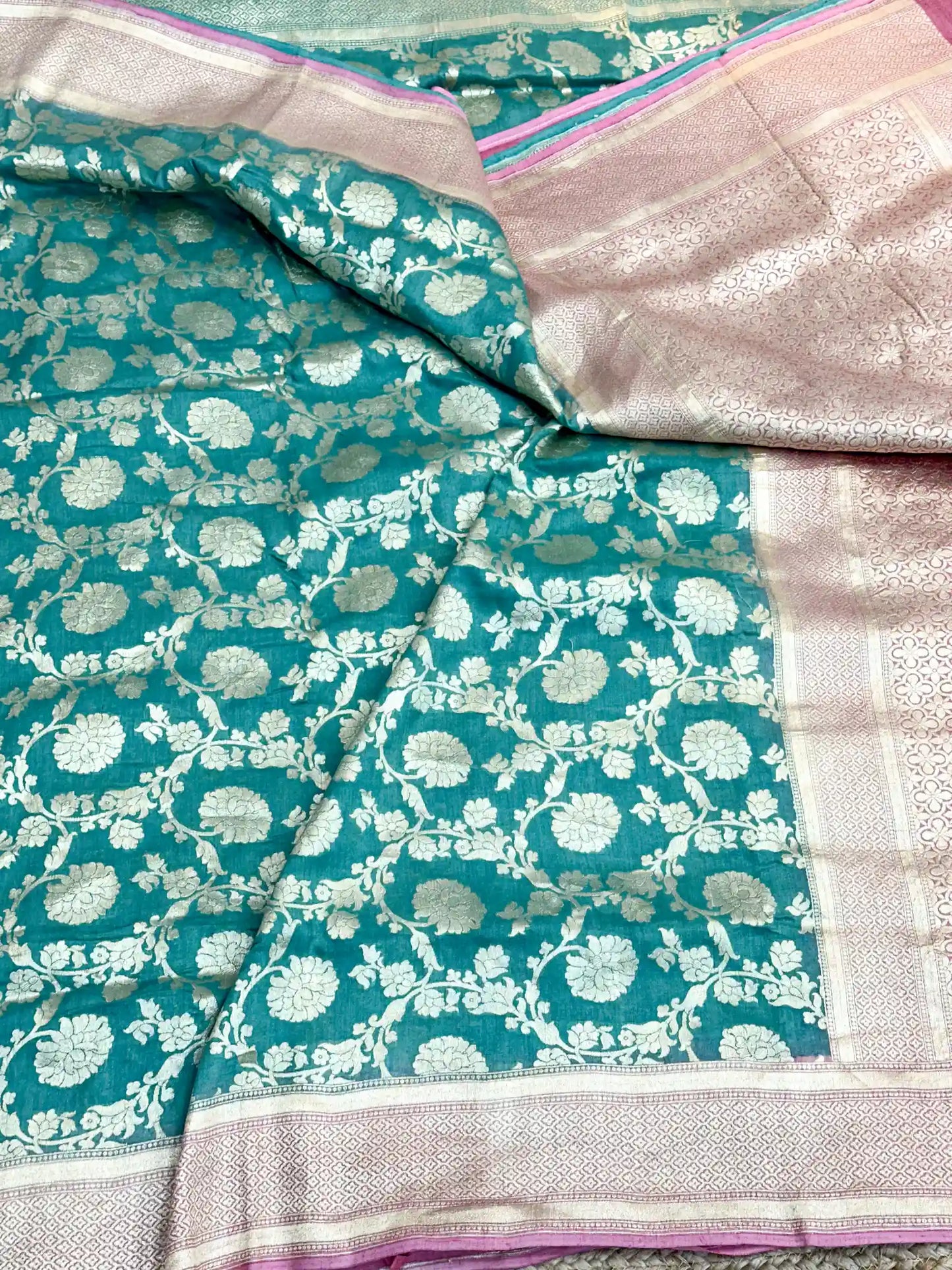 Sea Green Contrast Munga Silk Banarasi Saree