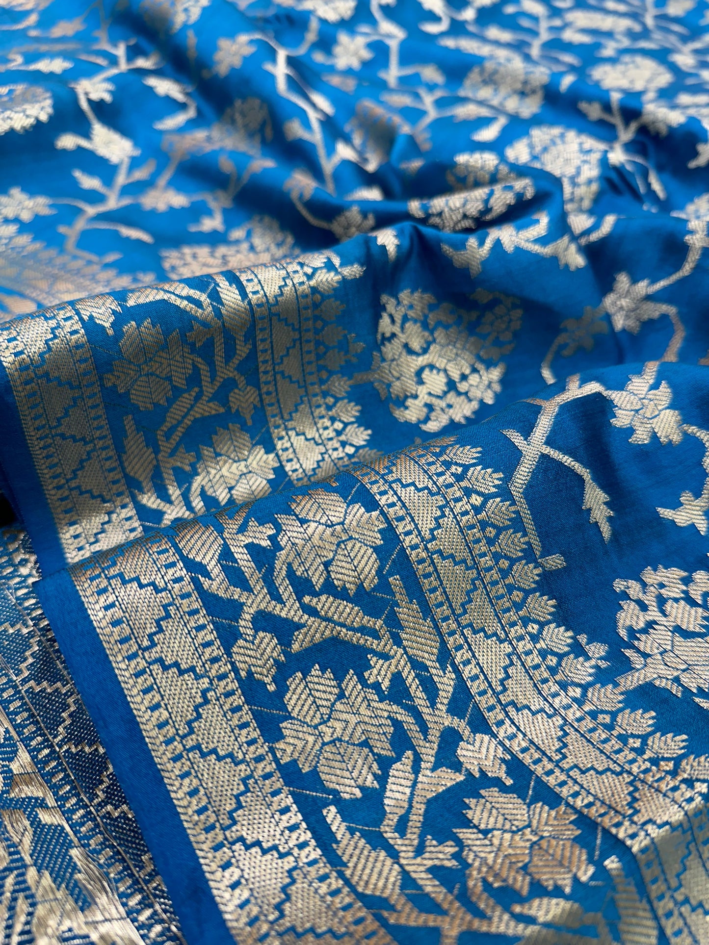 Aqua Blue Shade Chiniya Silk Saree