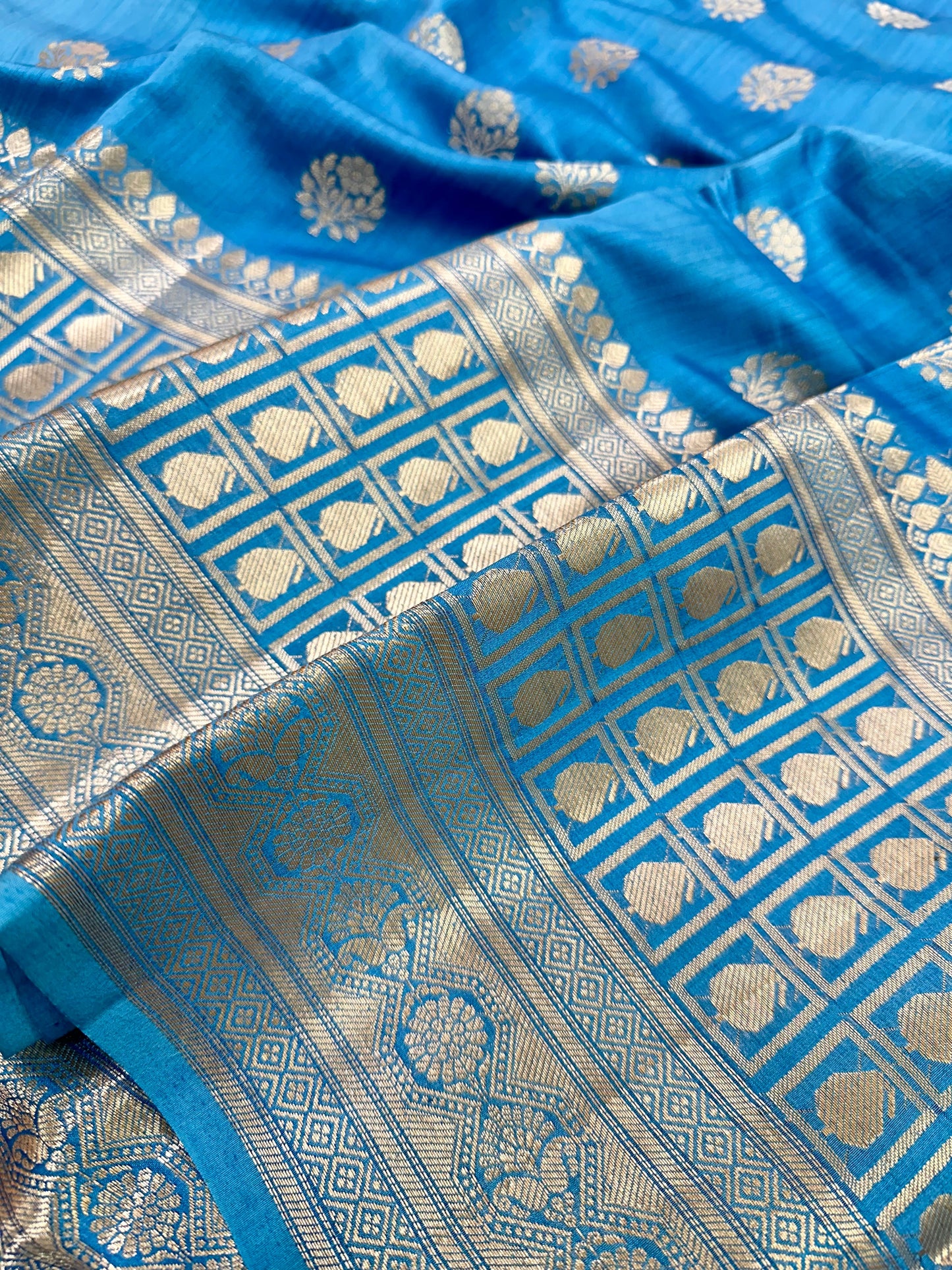 Aqua Blue Shade Chiniya Silk Saree