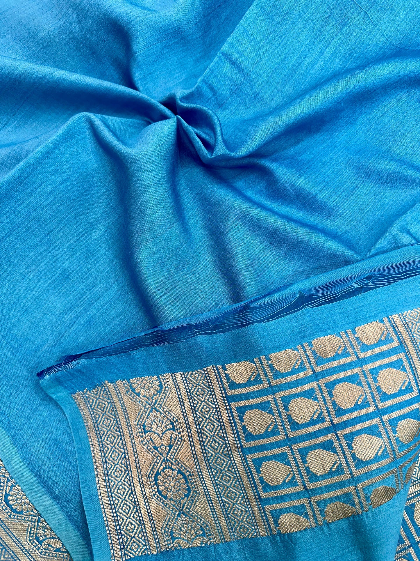 Aqua Blue Shade Chiniya Silk Saree