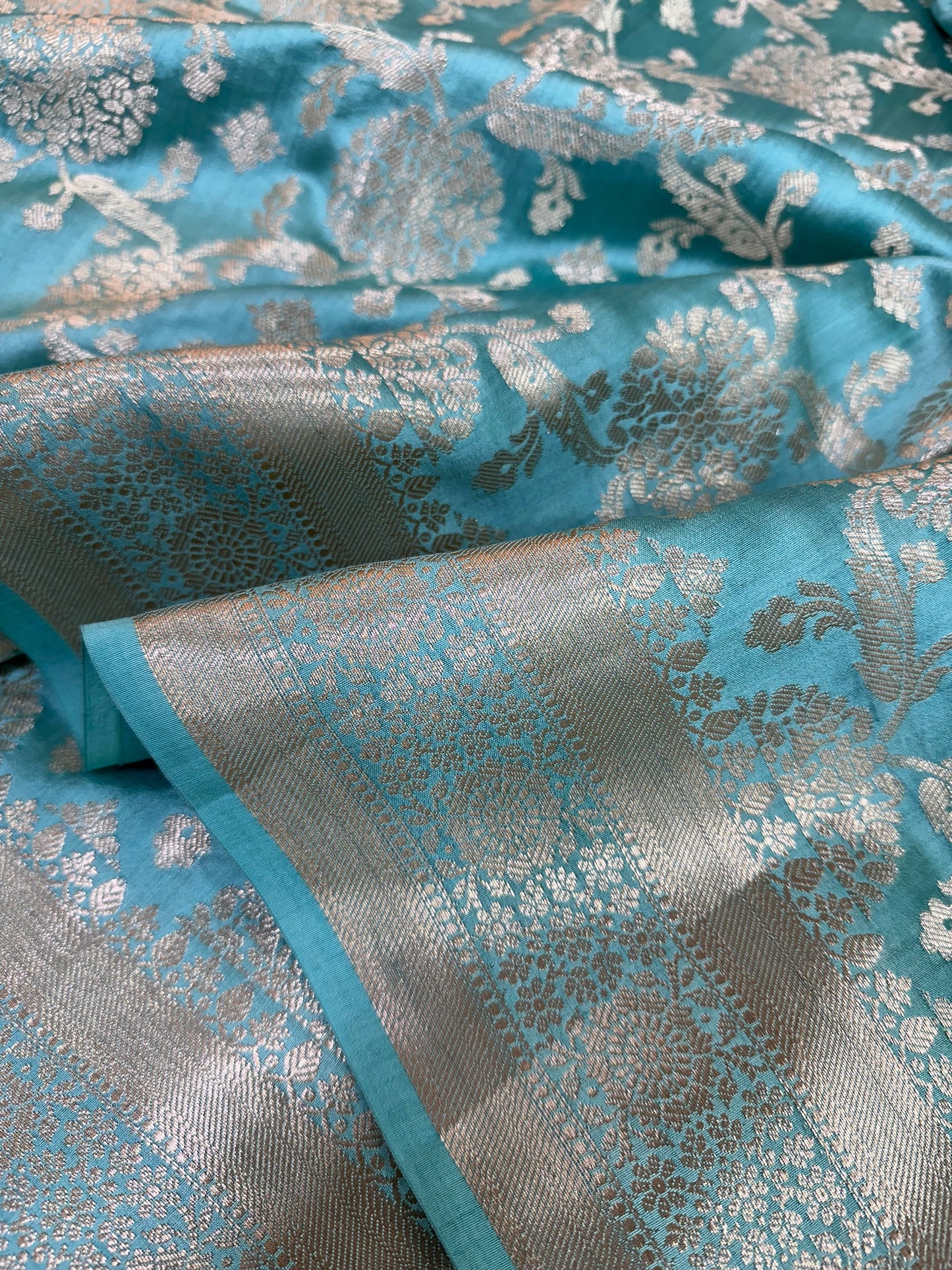 Sea Blue Shade Chiniya Silk Saree