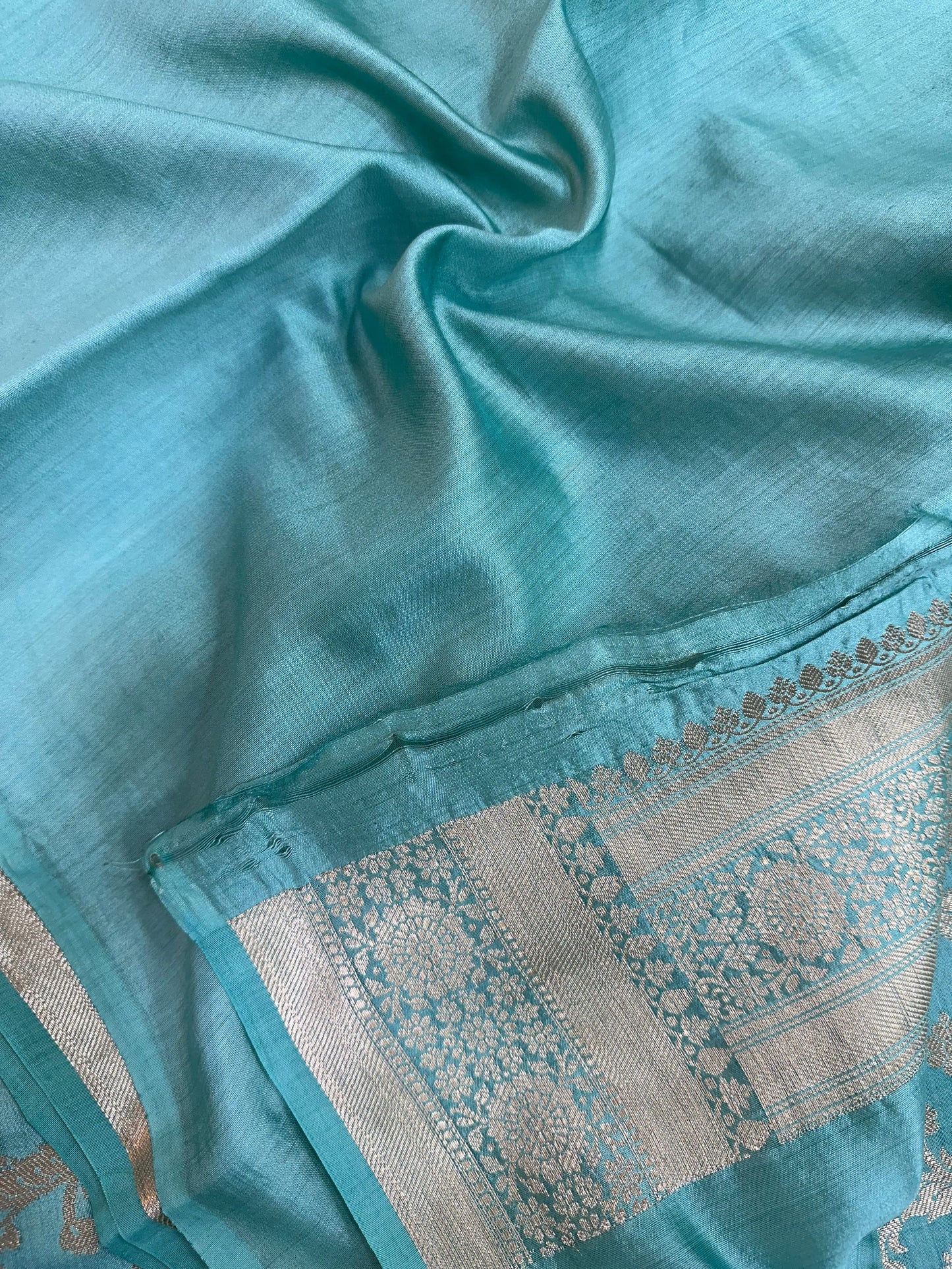 Sea Blue Shade Chiniya Silk Saree