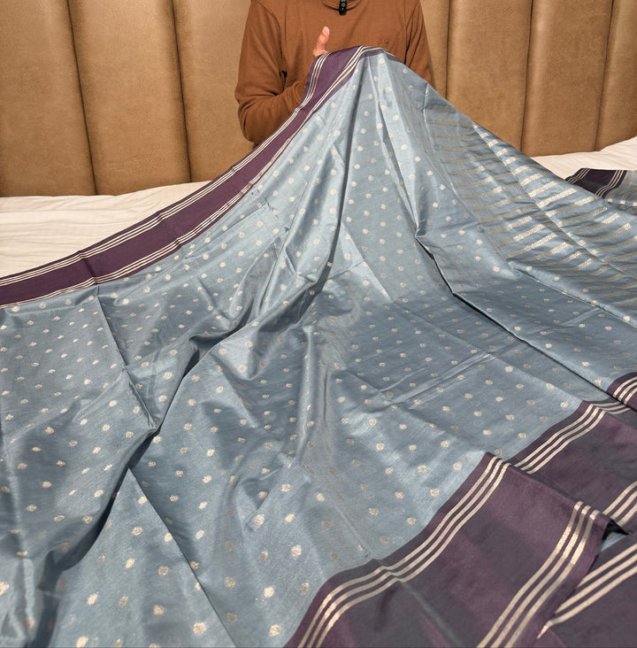 Light Grey Traditional Buti Banarasi Silk Saree