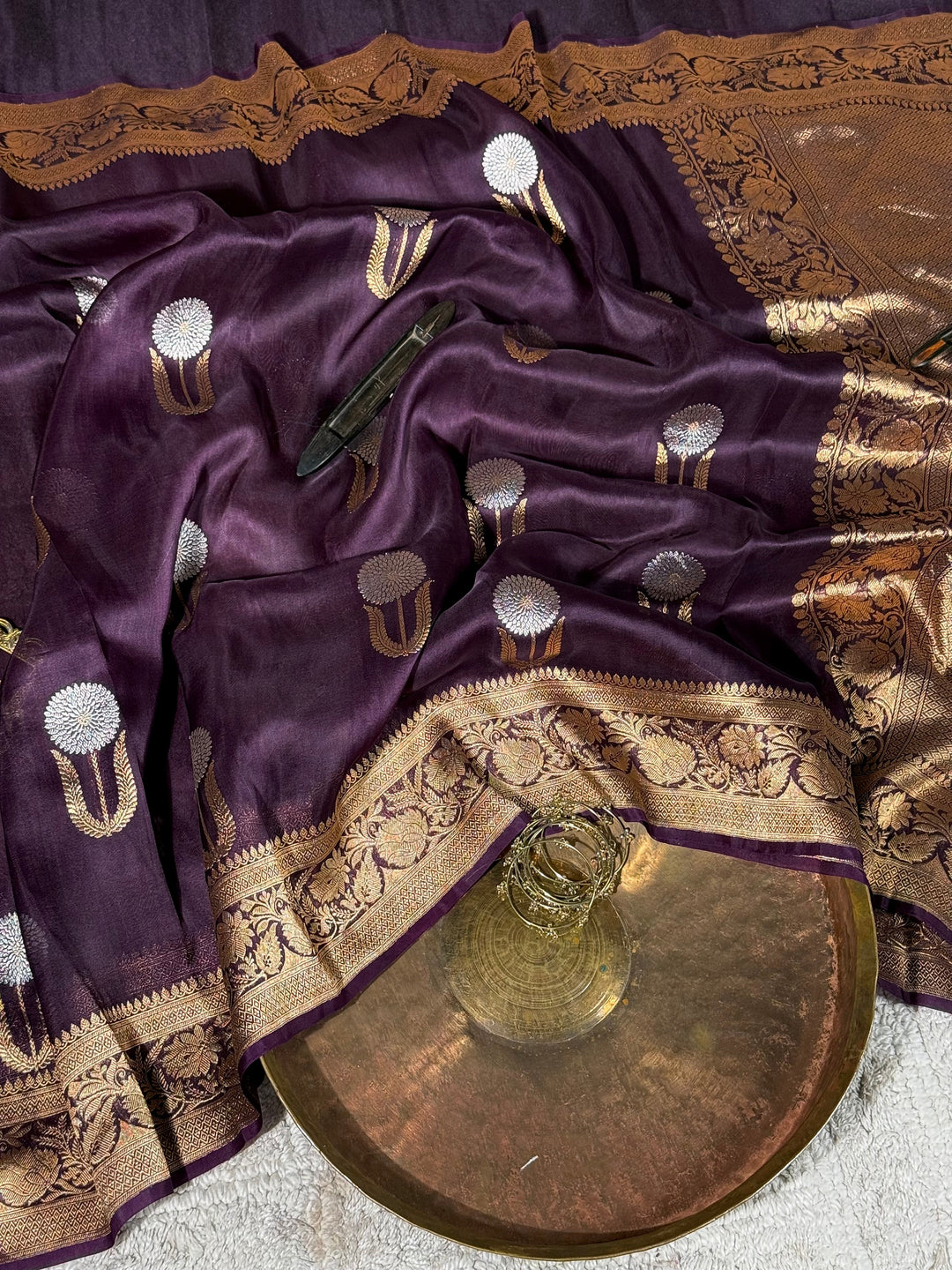 Rare Wine Shade Pure Kora Silk Banarasi Saree with Handloom Weave