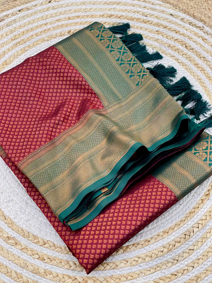 Traditonal Kubera Pattu Saree with Rich Pallu and Blouse