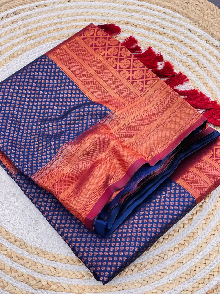 Traditonal Kubera Pattu Saree with Rich Pallu and Blouse