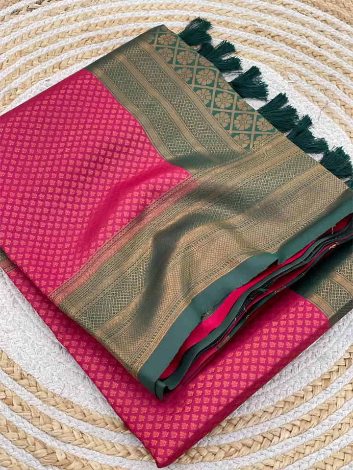 Traditonal Kubera Pattu Saree with Rich Pallu and Blouse