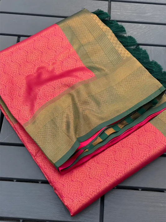 Traditonal Kubera Pattu Saree with Rich Pallu and Blouse