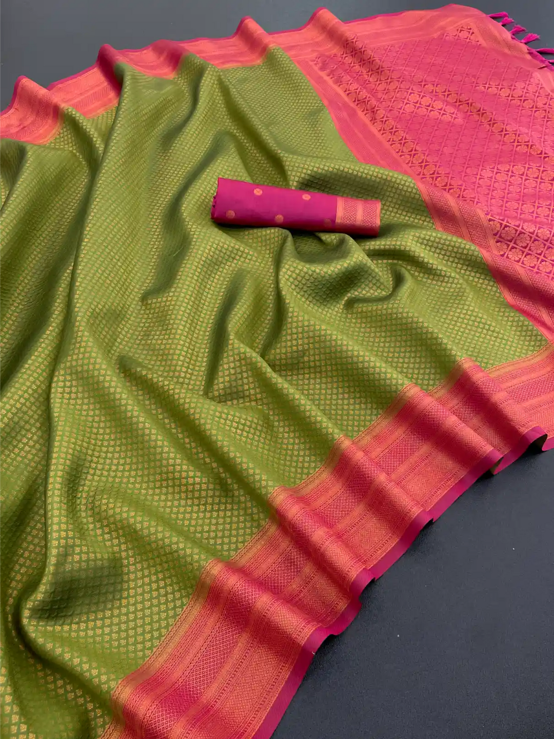 Traditonal Kubera Pattu Saree with Rich Pallu and Blouse