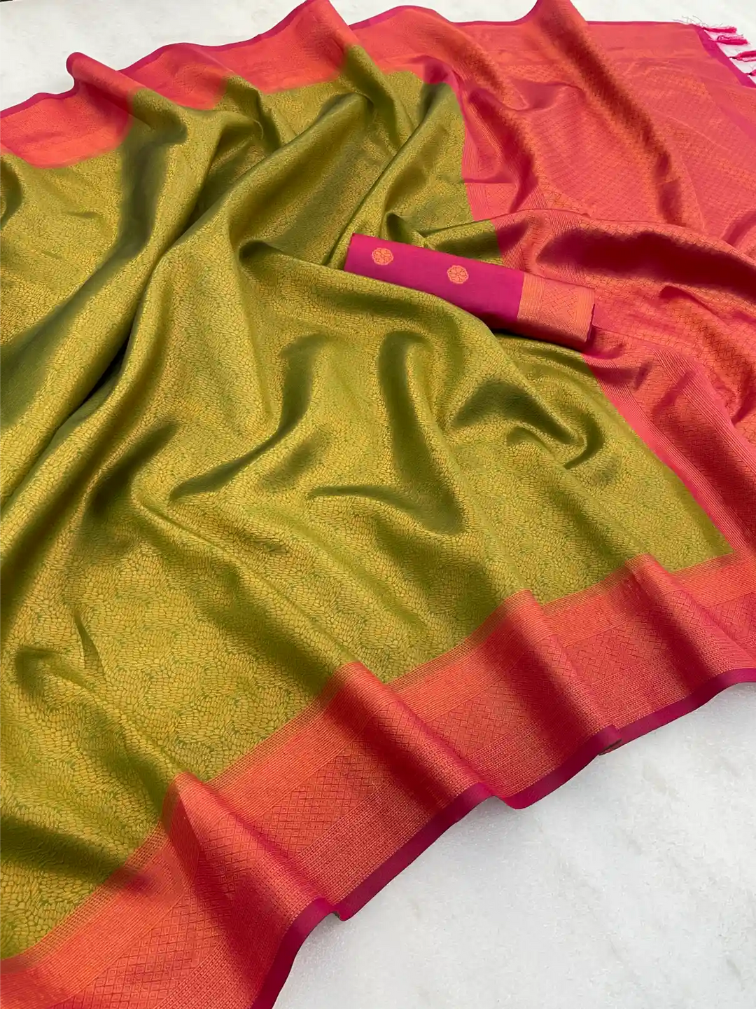 Traditonal Kubera Pattu Saree with Rich Pallu and Blouse