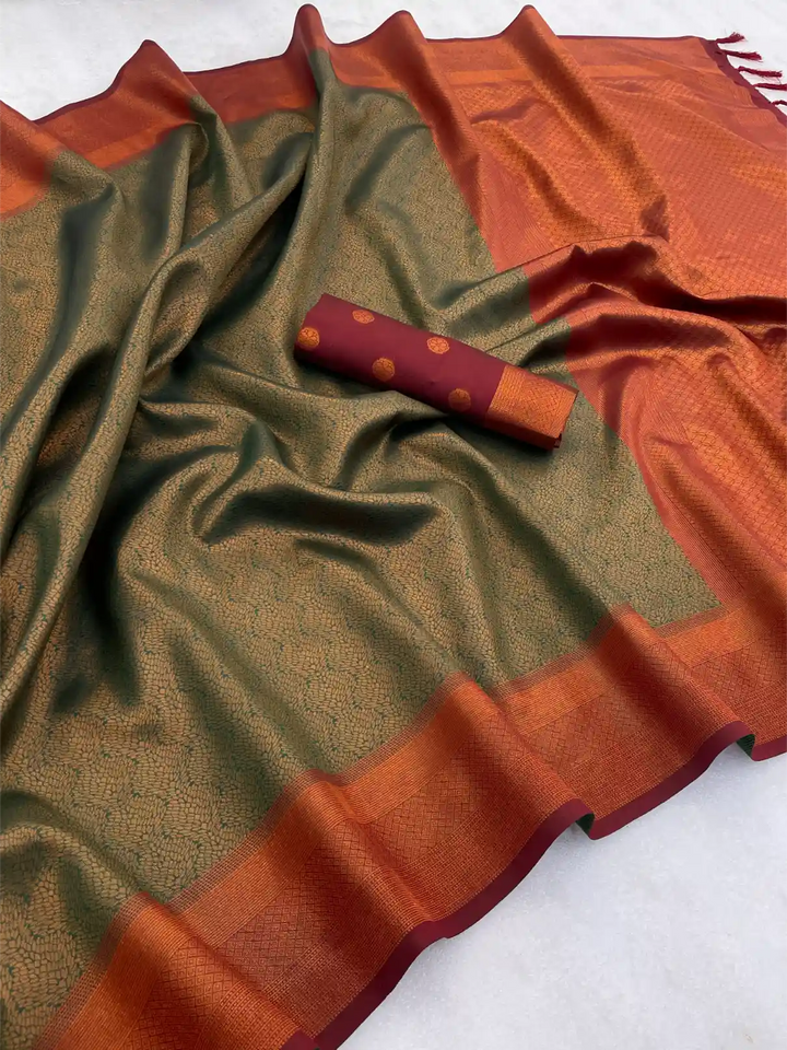 Traditonal Kubera Pattu Saree with Rich Pallu and Blouse