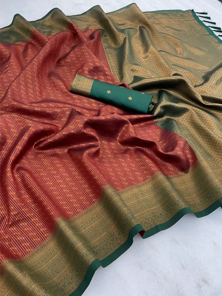 Traditonal Kubera Pattu Saree with Rich Pallu and Blouse