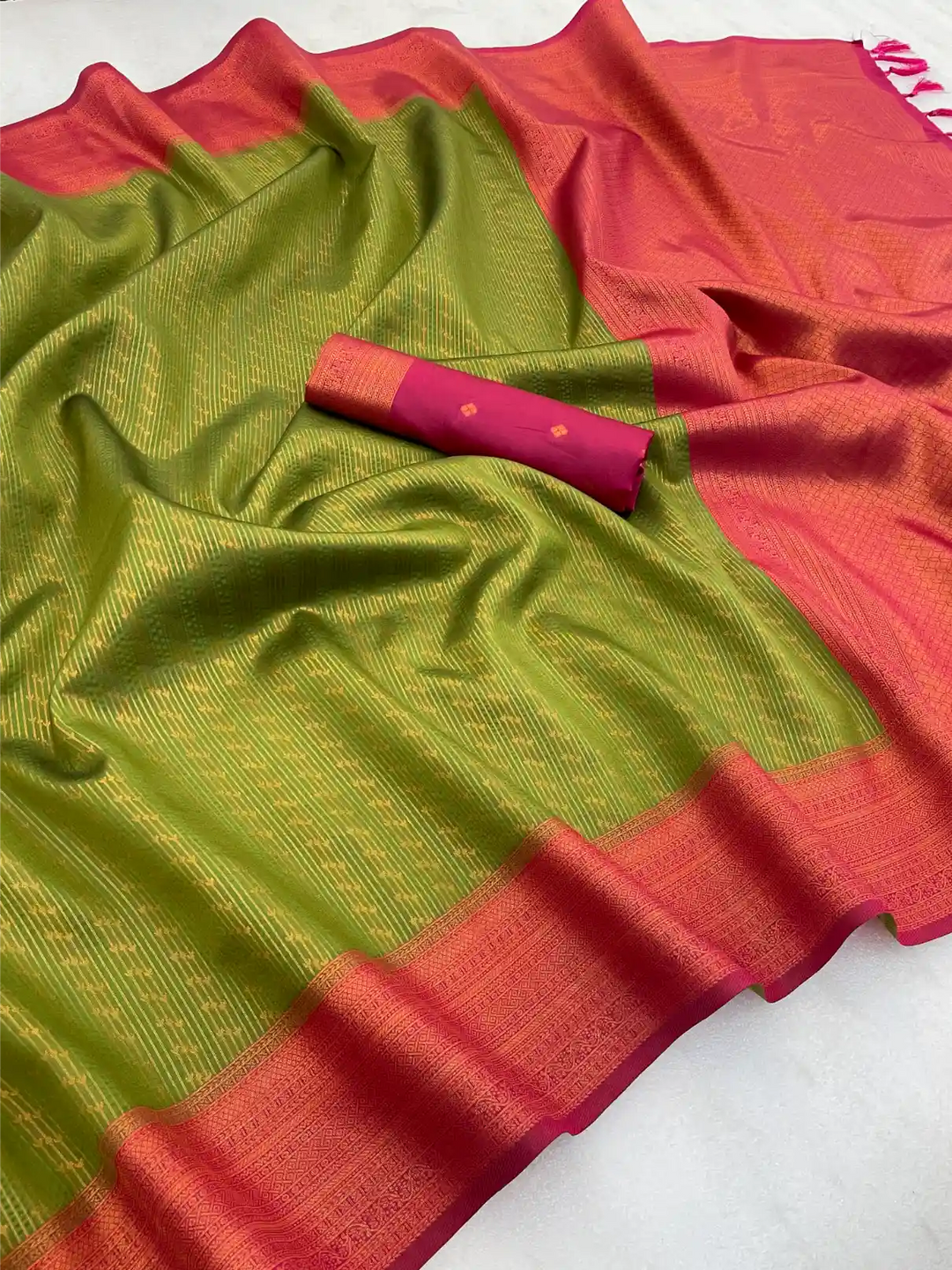 Traditonal Kubera Pattu Saree with Rich Pallu and Blouse