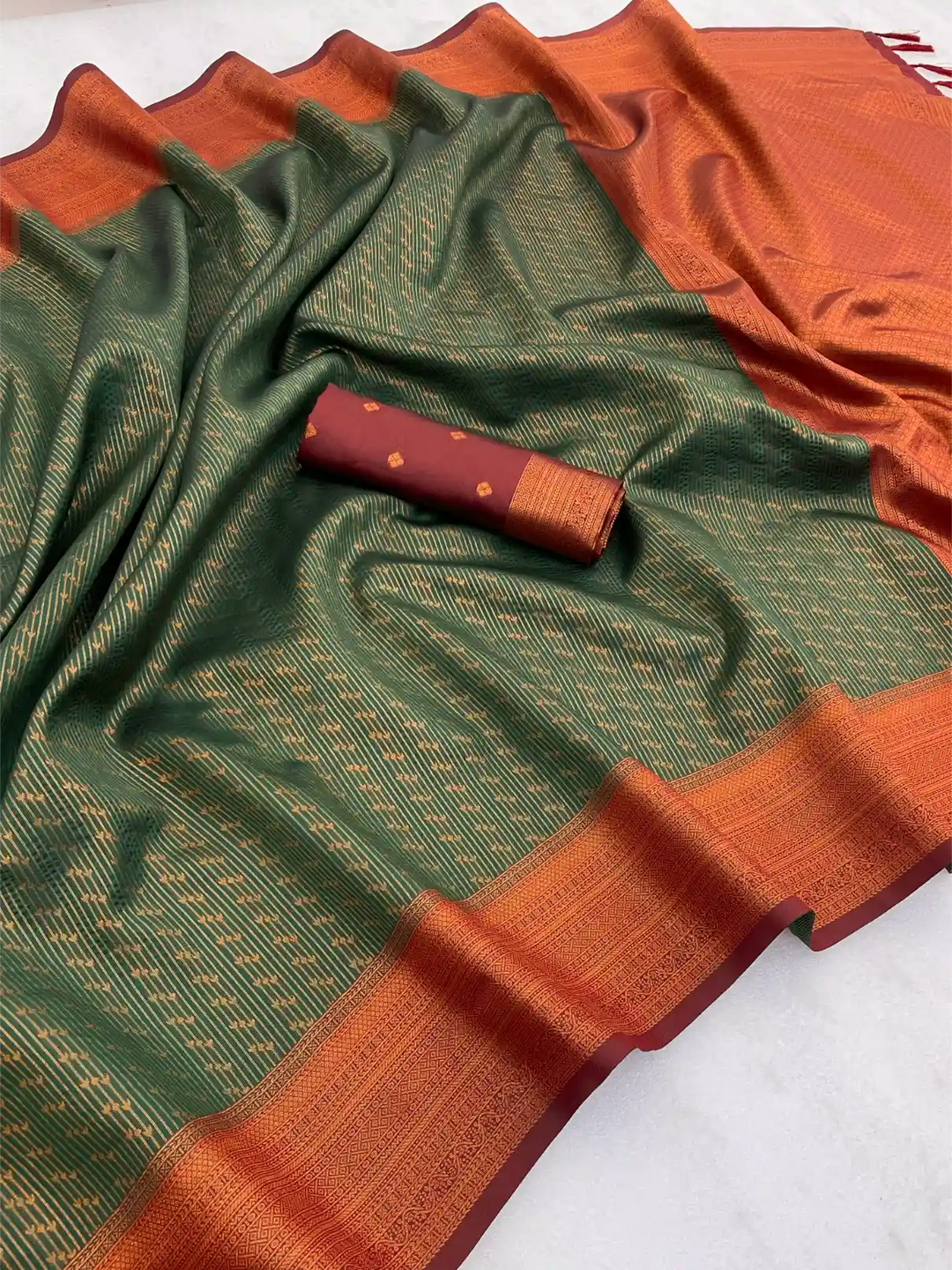 Traditonal Kubera Pattu Saree with Rich Pallu and Blouse