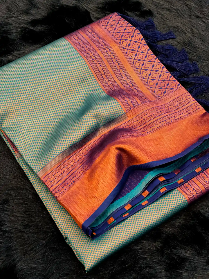 Traditonal Kubera Pattu Saree with Rich Pallu and Blouse