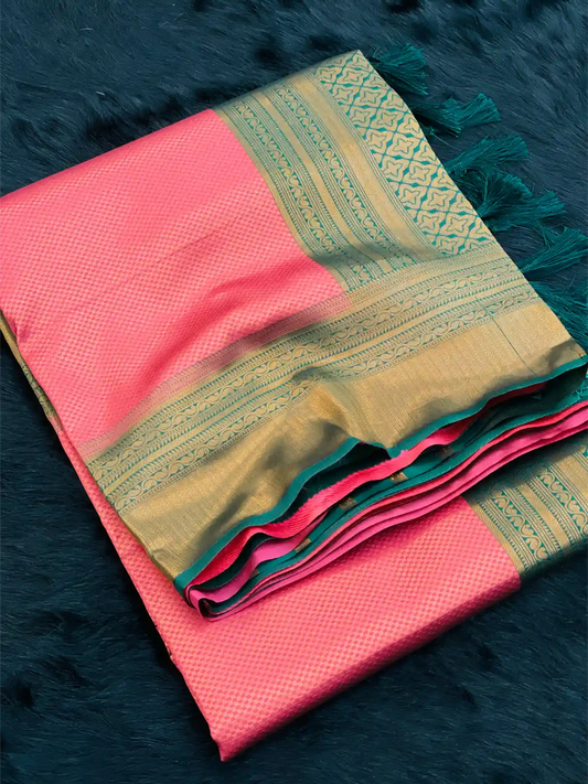 Traditonal Kubera Pattu Saree with Rich Pallu and Blouse