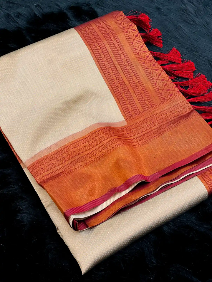 Traditonal Kubera Pattu Saree with Rich Pallu and Blouse