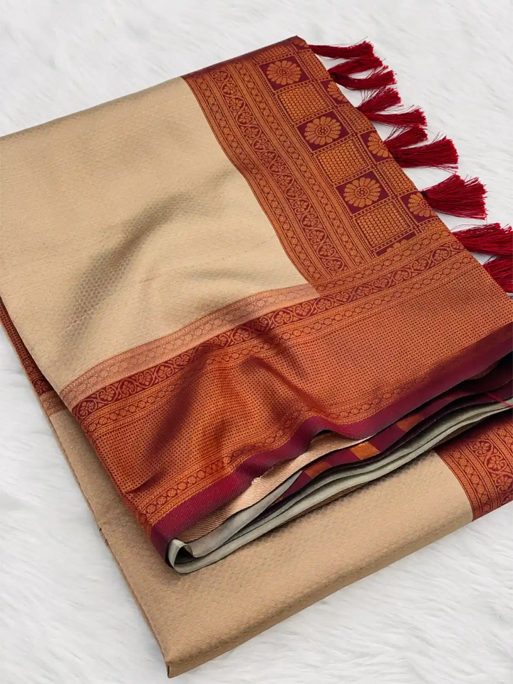 Traditonal Kubera Pattu Saree with Rich Pallu and Blouse