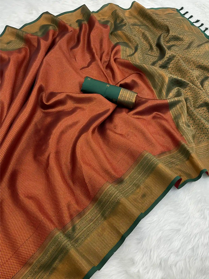 Traditonal Kubera Pattu Saree with Rich Pallu and Blouse