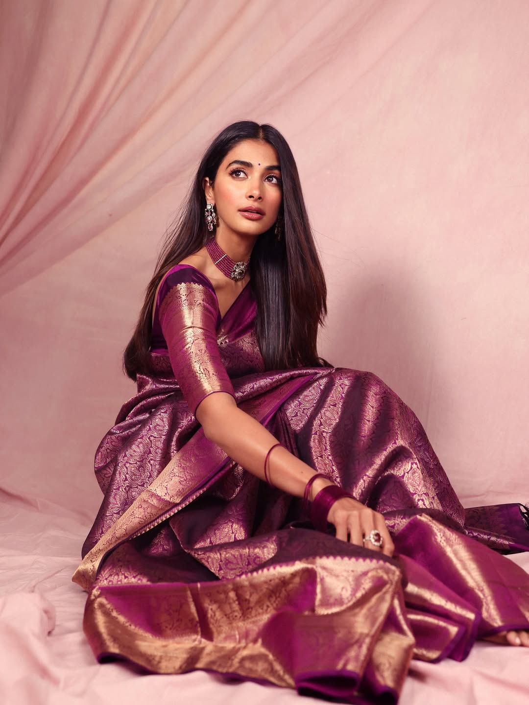 Pooja Hegde inspired kanjivaram tissue silk saree with rich pallu and blouse 