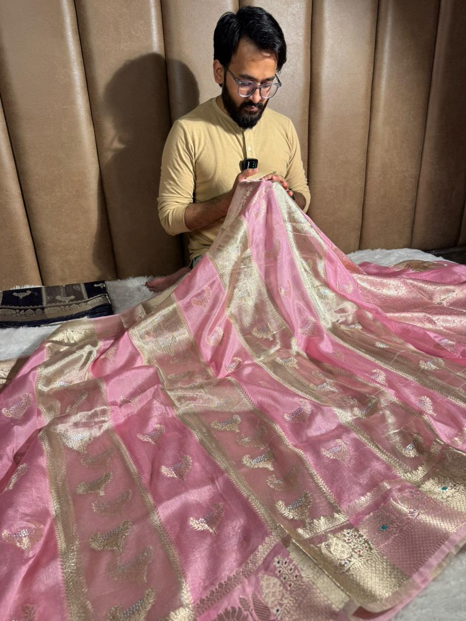 Preety Pink Rare Chinia Tissue Heritage Banarasi Saree