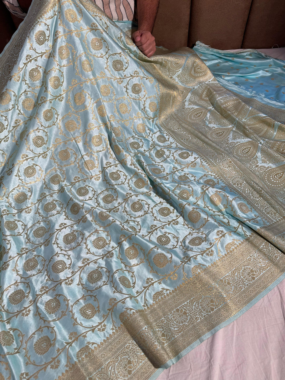 Premium Mashru Katan Silk Saree with Rich Pallu & Blouse